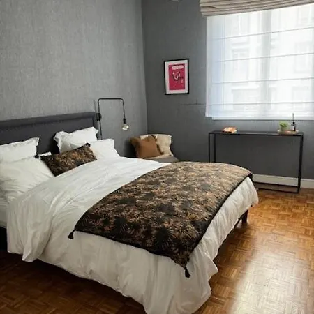 Le Lyon, Superbe De 120m2 Brest