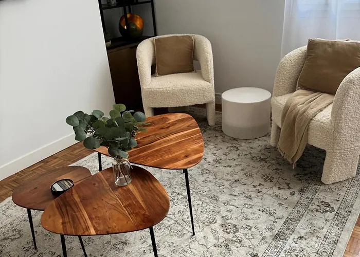 Le Lyon, Superbe De 120m2 דירה