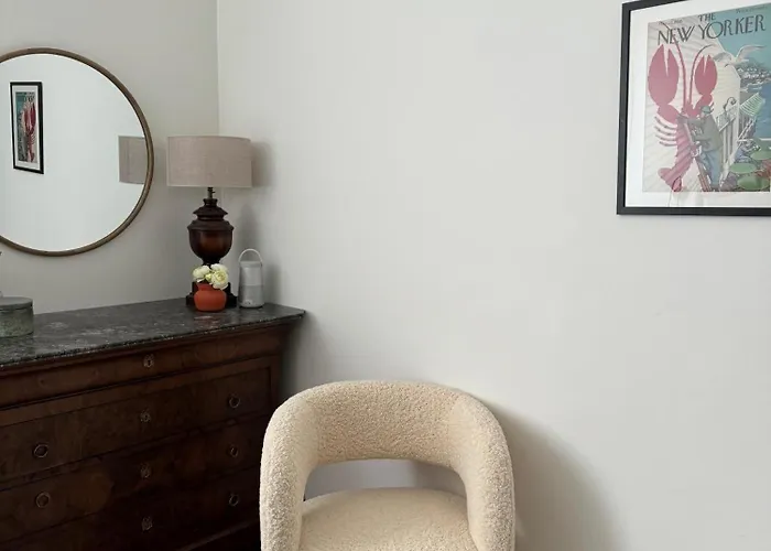 Le Lyon, Superbe De 120m2 * ברסט